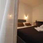 New! Jolie In - With Free Parking And Terrace! Апартаменты *