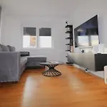 Апартаменты New! Jolie In - With Free Parking And Terrace! *