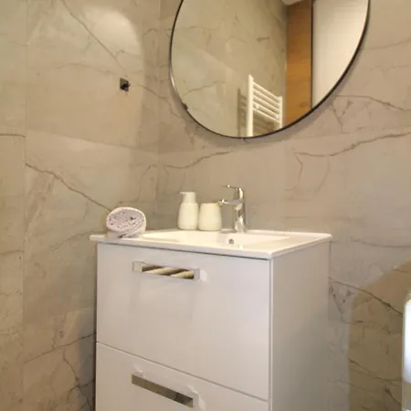 New! Jolie In - With Free Parking And Terrace! Zadar