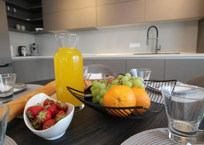 New! Jolie In - With Free Parking And Terrace! Apartman