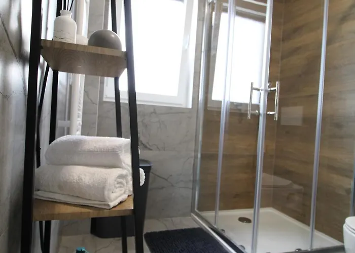 New! Jolie In - With Free Parking And Terrace! Apartman *