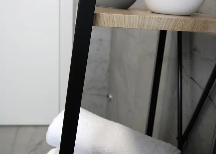 New! Jolie In - With Free Parking And Terrace! Apartman Zára